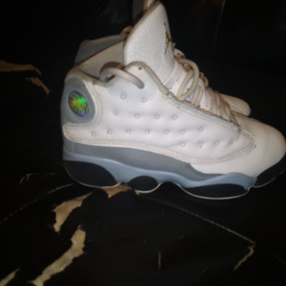 Kids Jordan 13 Flint Grey size 13c - Picture 2 of 9